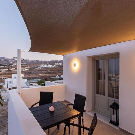 Santorini Villatzio Suites Mesaria Buitenkant foto