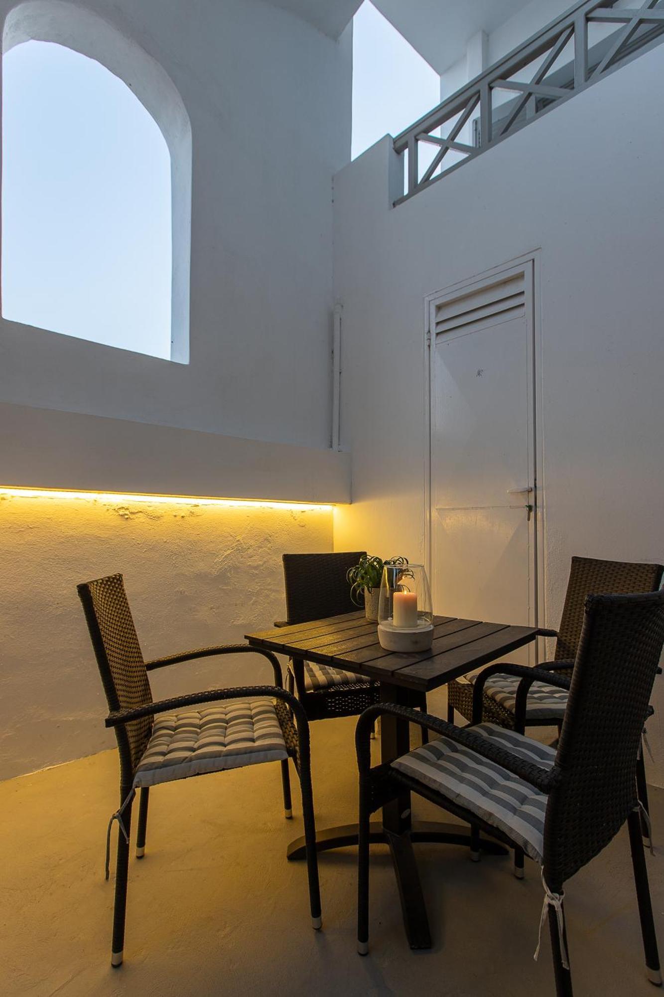 Santorini Villatzio Suites Mesaria Buitenkant foto